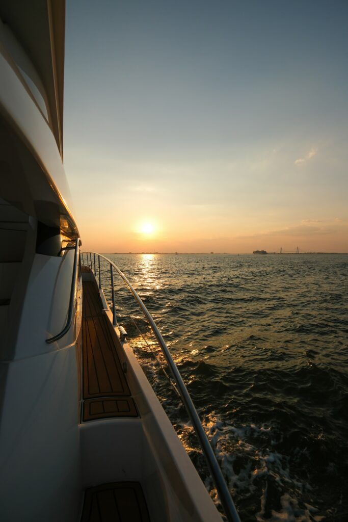CharlestonLuxuryYachtCharters LadySadi 35