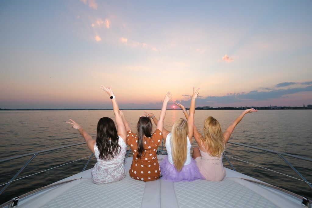 --- No Change ---South Florida Luxury Yacht Charters gallery photo